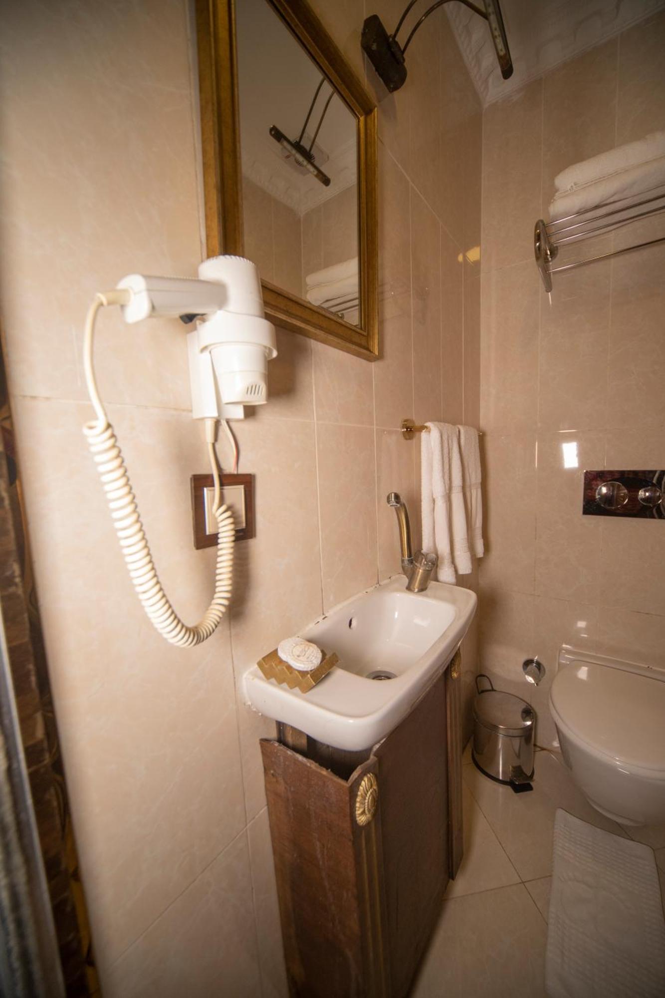 Beyport Hotel Taksim Istanbul Exterior photo